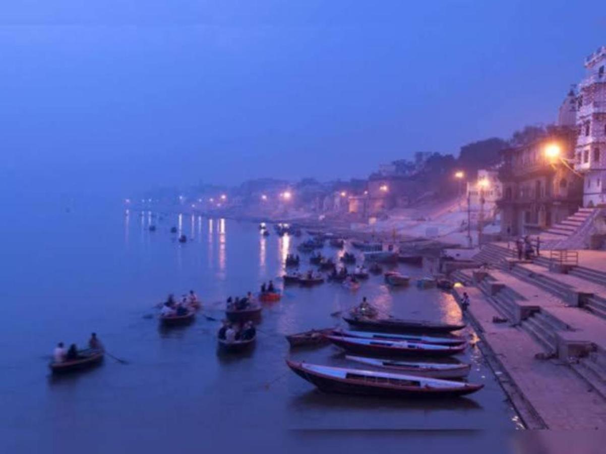 Oyo 16708 Sada Shiv Guest House Varanasi Bagian luar foto