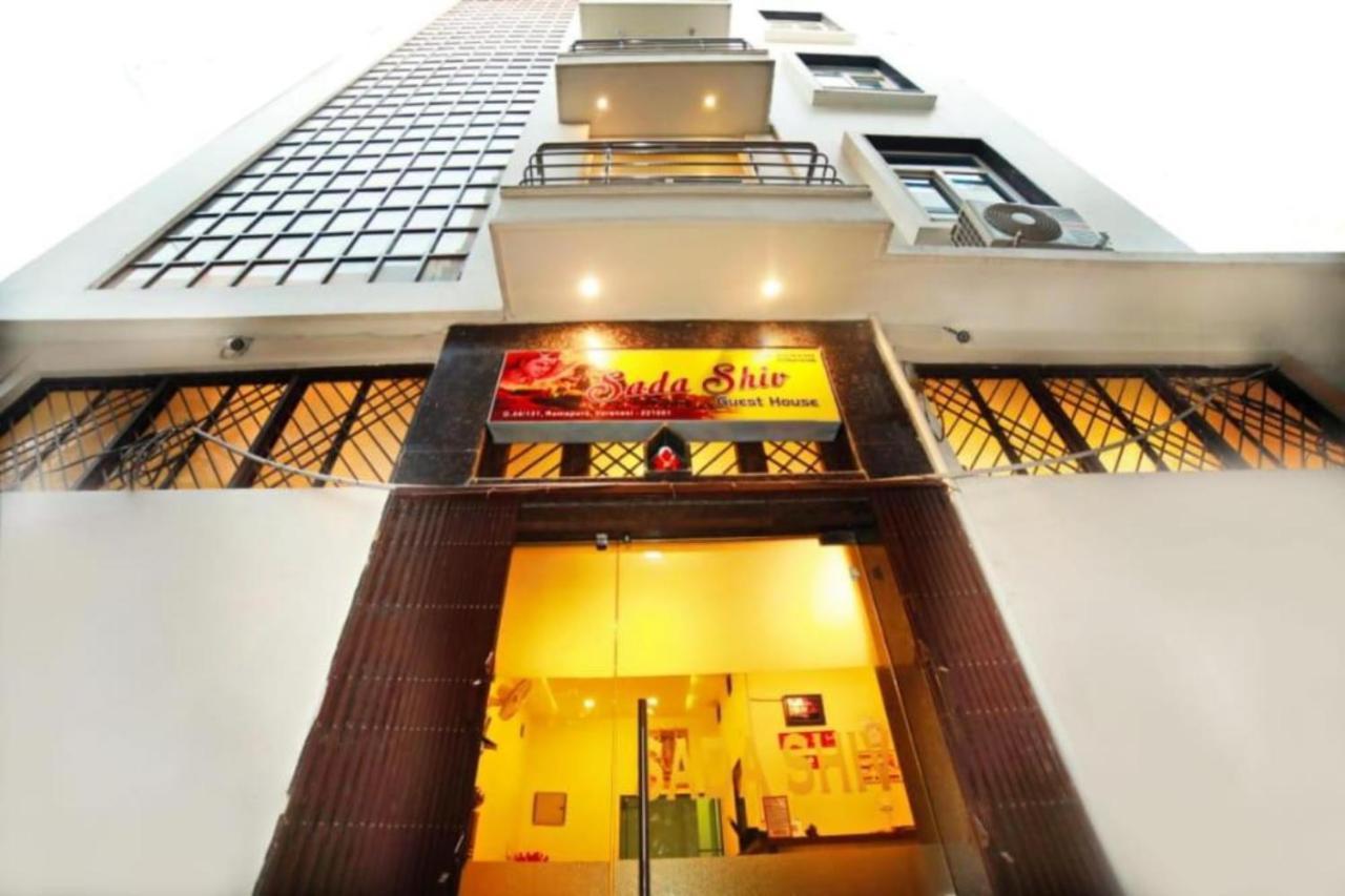 Oyo 16708 Sada Shiv Guest House Varanasi Bagian luar foto