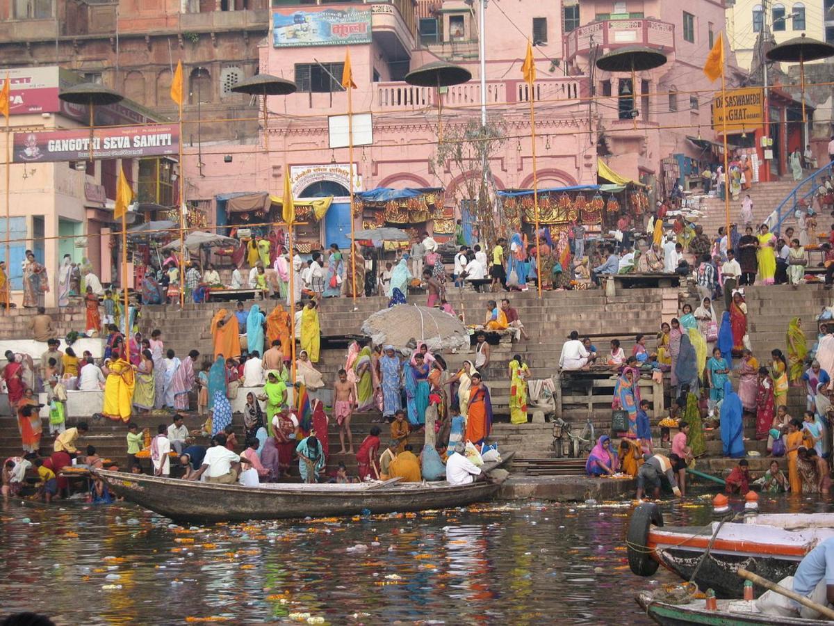 Oyo 16708 Sada Shiv Guest House Varanasi Bagian luar foto